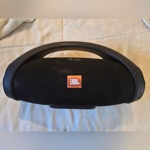 JBL Boombox Waterproof Portable Bluetooth Speaker Black Fully Working Free Ship